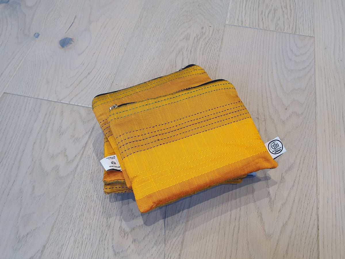 Mini zip clutch