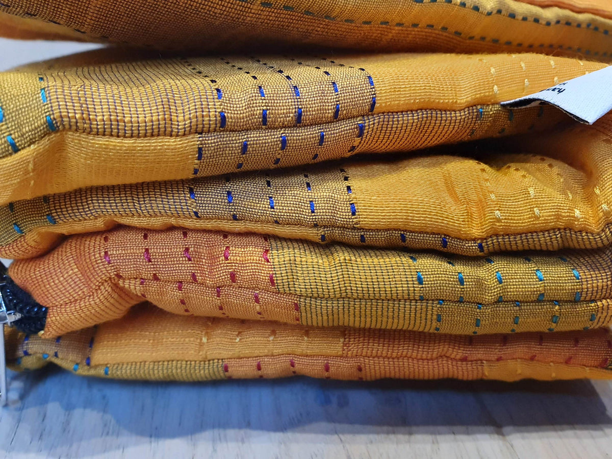 Mini zip clutch