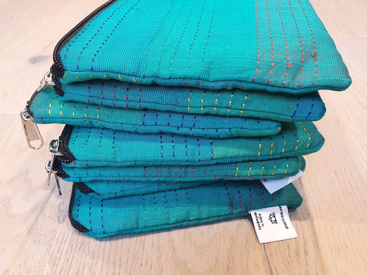 Mini zip clutch