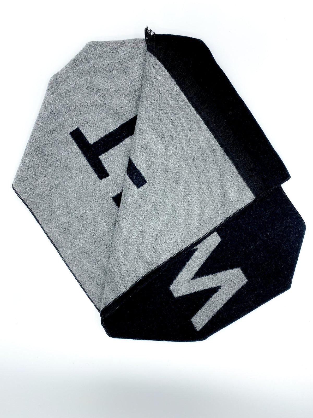 Alpha Scarf