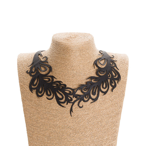 Phoenix Exquisite Inner Tube Necklace