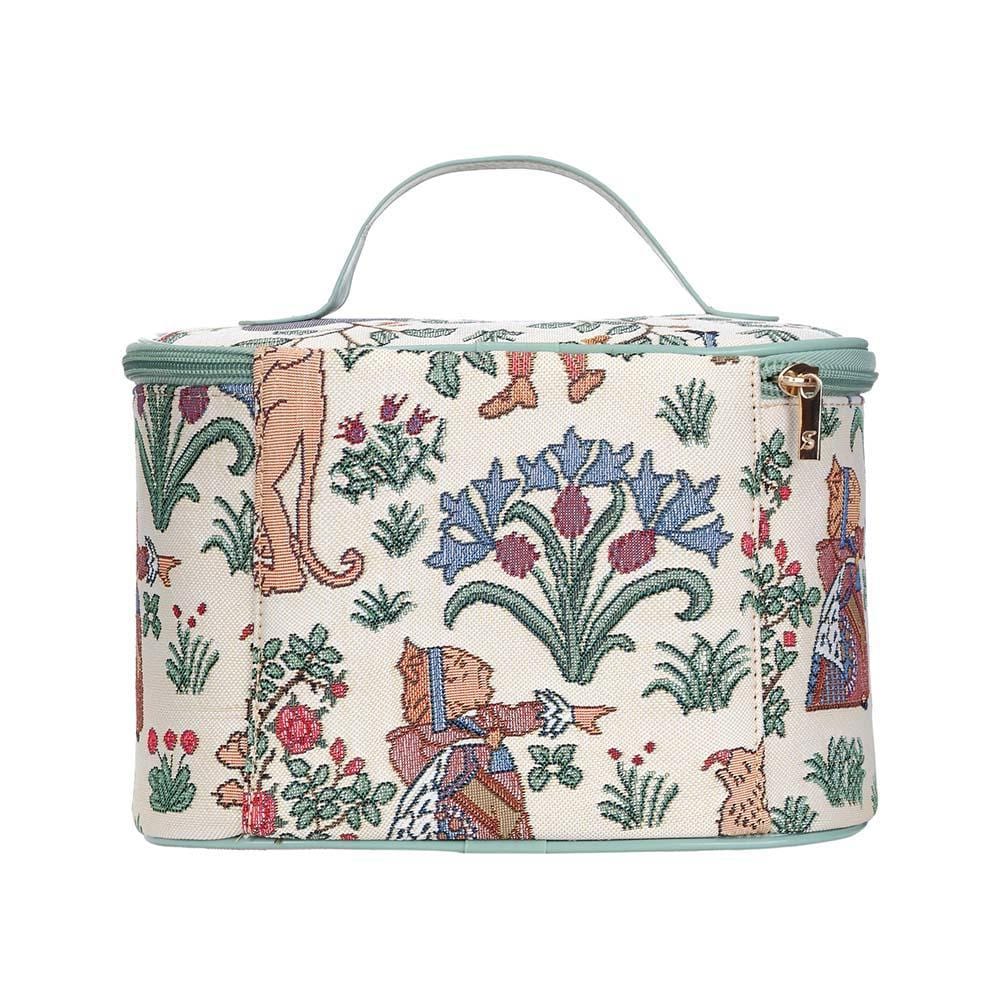 Alice in Wonderland - Toiletry Bag