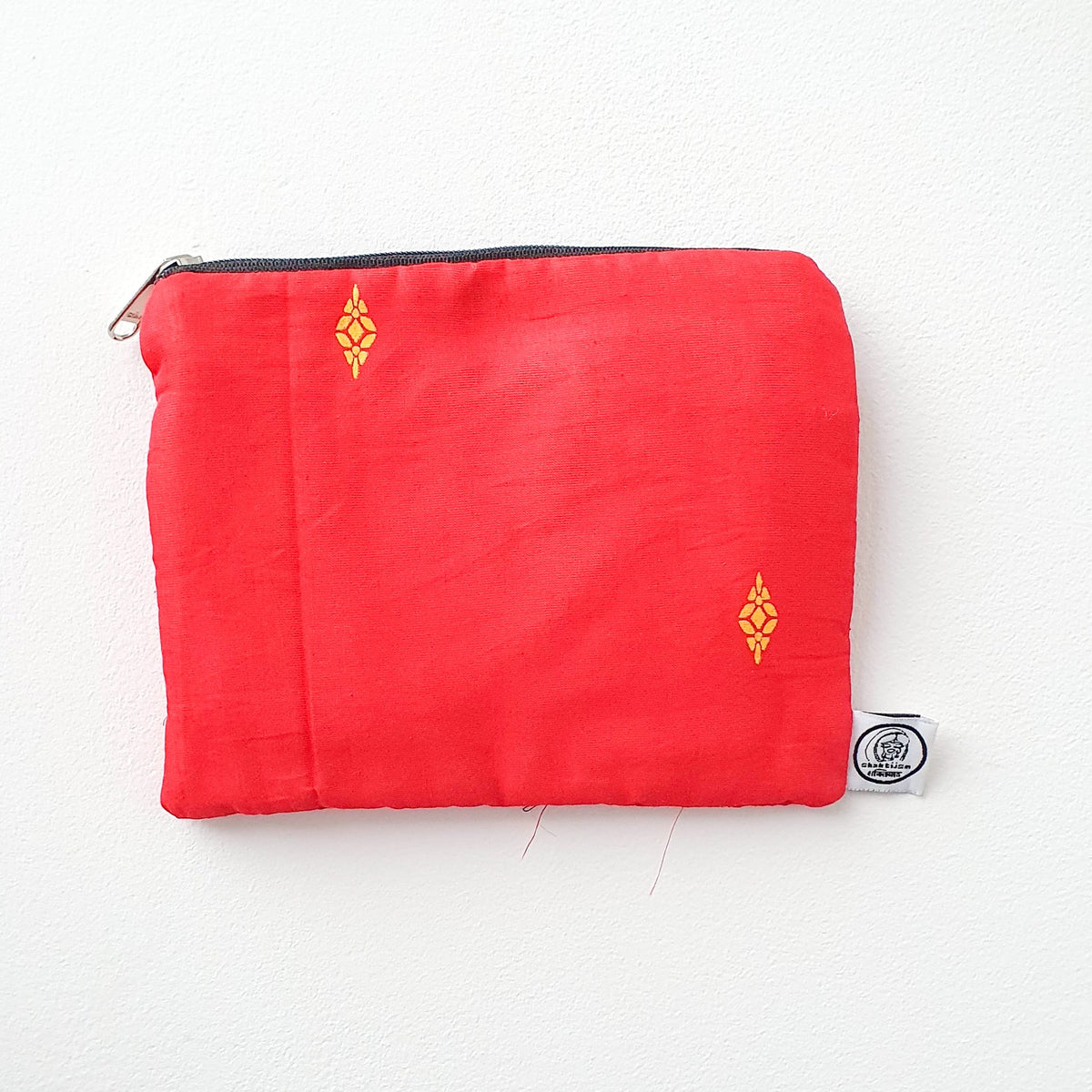 Mini zip clutch