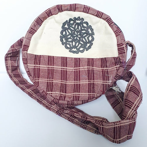 Round sari shoulder bag